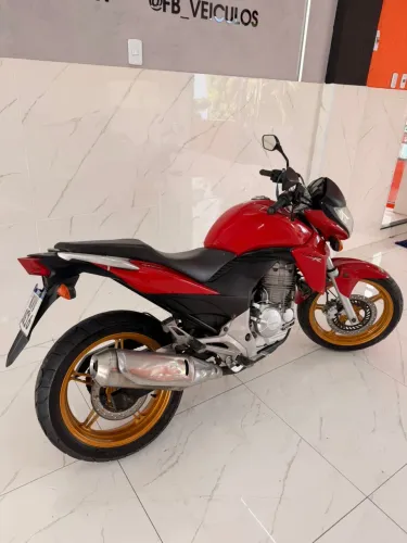 CB 300 2015