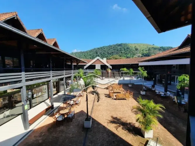 Loja- Petrópolis, Itaipava
