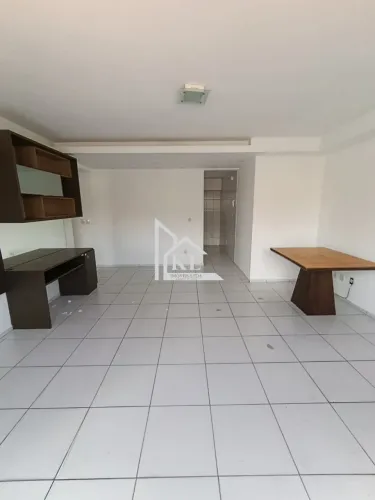 Excelente Apto 3º andar - 2 Quartos -Vista Livre - Arara Vermelha - Nova Parnamirim