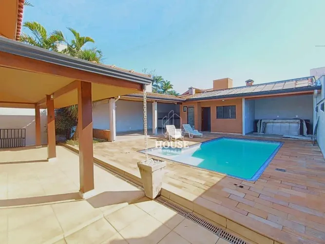 Casa com 3 dormitórios à venda, 250 m² por R$ 1.500.000,00 - Condominio Portal Flamboyant