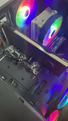 Placa de Vídeo RTX A4000 16GB