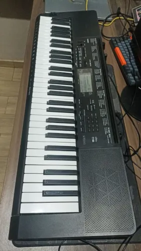 Teclado CTK-3500 semi-novo com caixa!!