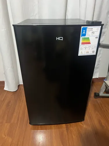 Frigobar Novíssimo - 1 mês de uso!! Levo em qualquer lugar de BH