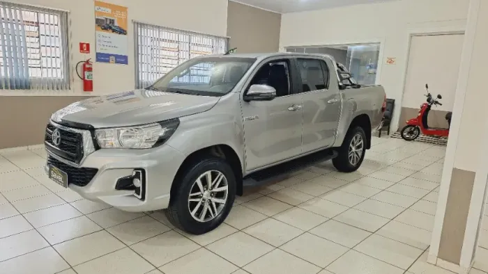 Toyota Hilux CD SRV 4X2 2.7 Flex 16V Aut. 2020