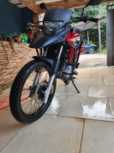 Vendo XRE 300 2013