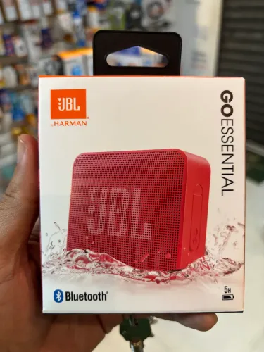 Caixa De Som Bluetooth Jbl Go Essential A Prova D'água Cor Vermelho