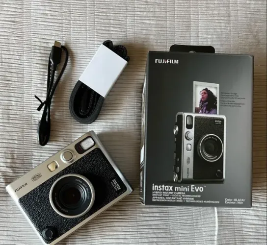 CAMERA INSTAX MINI EVO