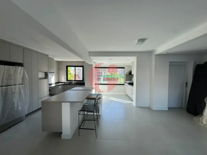 Apartamento mobiliado para locação no condomínio Epic Vila Ema com 3 quartos e 3 vaga de g