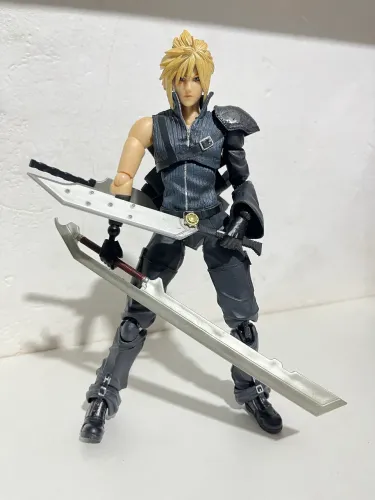 Cloud Strife Final Fantasy Play Arts Kai 25cm Figure