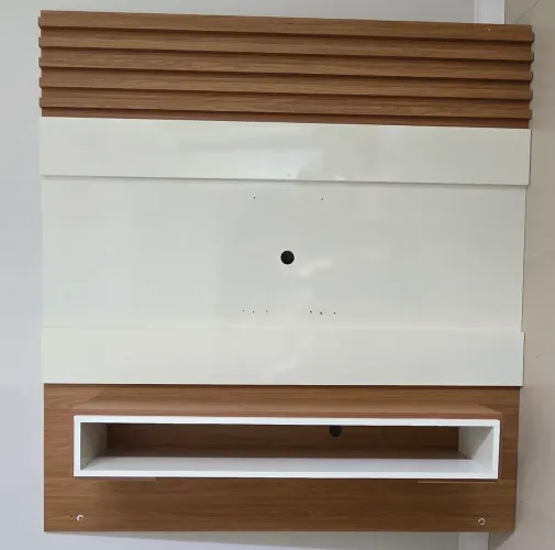 Painel de parede ripado para TV