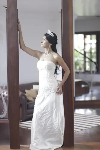 Vestido de noiva tam 36 R$400,00