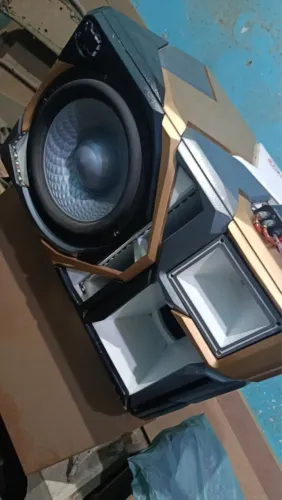 Caixa trio com subwoofer de 12 polegadas