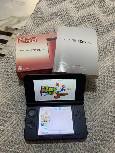 Nintendo 3DS XL Vermelho/Preto