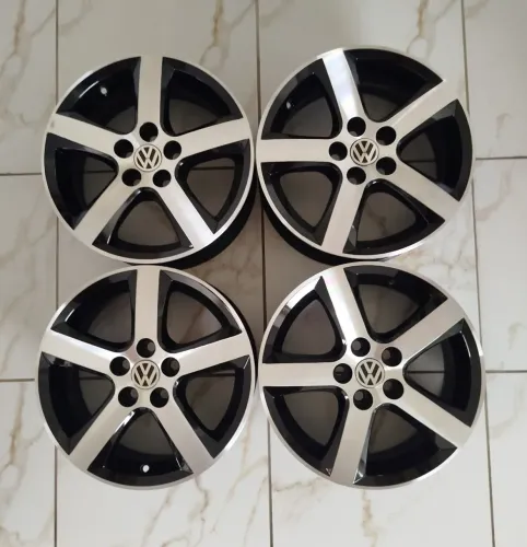 Jogo de roda aro 15 original VW 5x100