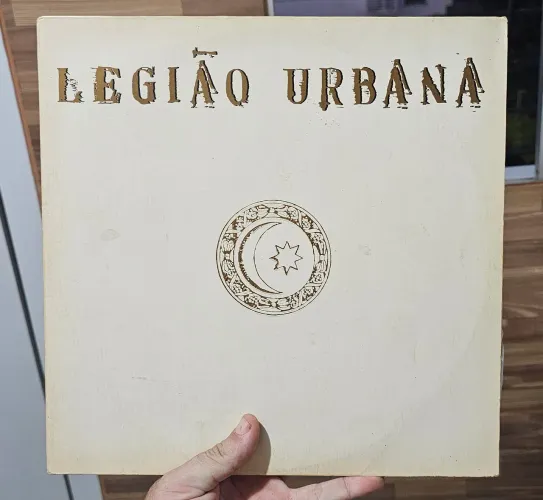 Disco de Amado Batista e Legião Urbana V duplo com encarte.
