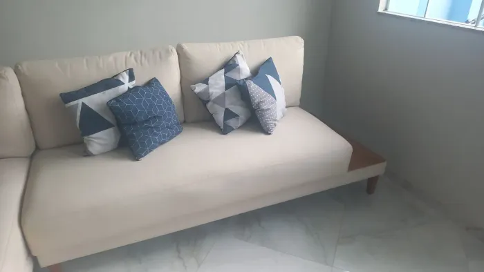 Sofá de linho canto