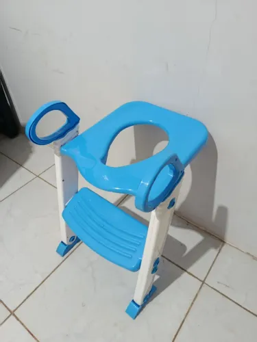 Vendo assento redutor infantil 