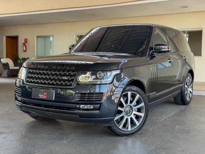 Land Rover Range Rover Vogue 4.4 Auto. SDV8 Diesel. 2015