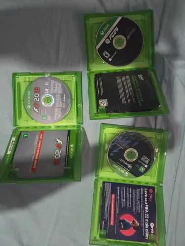 Vende-se jogos de xbox one.