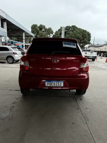 Toyota Etios X 1.3 Flex 16V 5P Mec. 2017