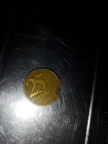 moedas com defeito