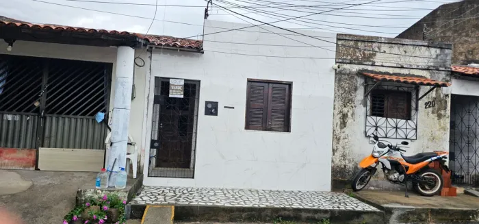 Curió Lagoa Redonda Casa a Venda