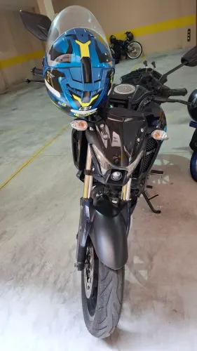 vendo moto  yamaha fz15