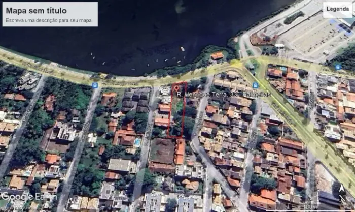 Terreno com m à venda de frente para a Praia das Palmeiras Cabo Frio RJ