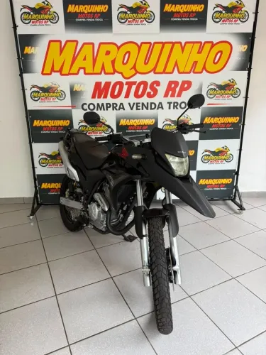 HONDA XRE 300 PRETO 2011
