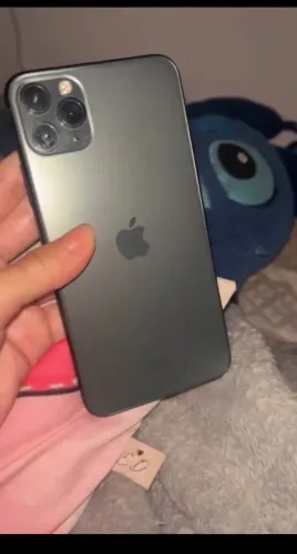 iPhone 11 pro max em perfeito estado de conservação!!