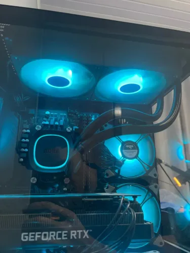 Water cooler 240mm aura