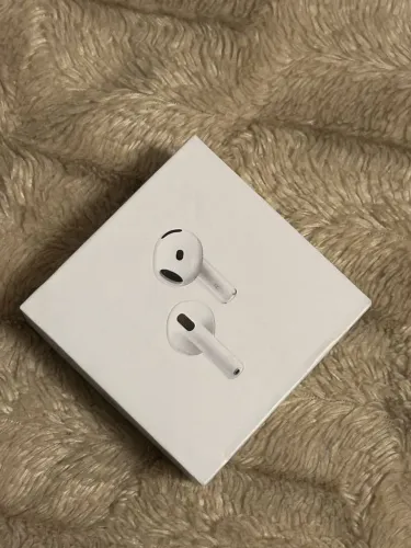 AIRPODS 4 COM CANCELAMENTO DE RUÍDO - LACRADO 