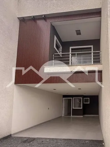 Sobrado Geminado Suíte Glória Joinville