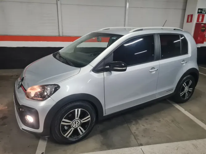 Volkswagen Up! Extreme 1.0 TSI Total Flex 12V 5P 2021