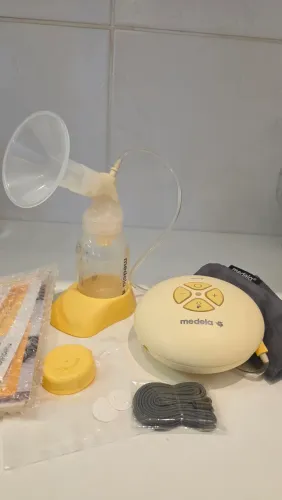 Bomba extratora de leite Medela Swing