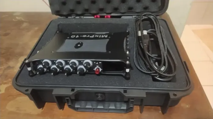 Gravador Multipistas Sound Devices Mixpre-10 II