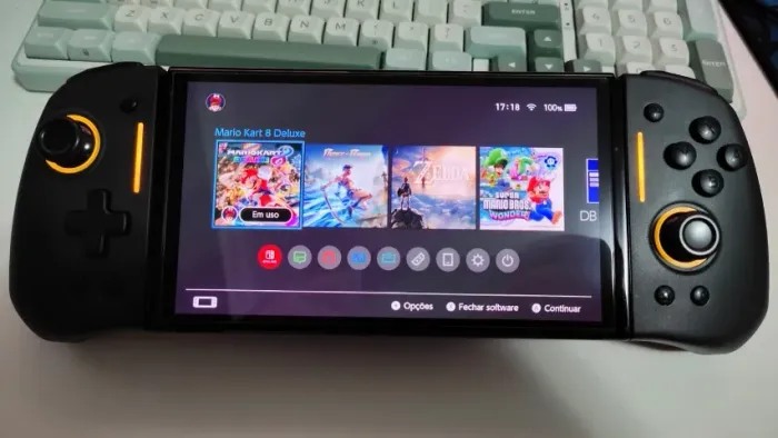 Nintendo Switch OLED Desbloqueado + Cartão 128GB + Acessórios
