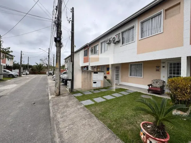 Casa de Condomínio para alugar na Rua Dumontina, Vargem Pequena, Rio de Janeiro - RJ