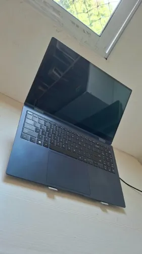 Samsung Galaxy Book Pro 360 ? i7 11ª geração, 16 GB, SSD 1 TB ? Tela AMOLED 15,6?