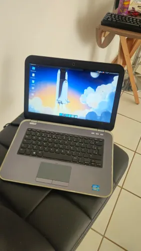Notebook Dell Inspiron 14z - 8GB RAM - Alumínio Escovado (Em bom estado de conservação.)