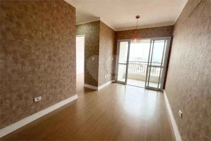 Apartamento para venda tem 59 m2 com 2 dormitórios e 2 vagas na Parada Inglesa - São Paulo