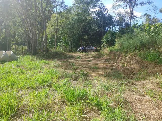 Venda de terreno em Salesopolis 