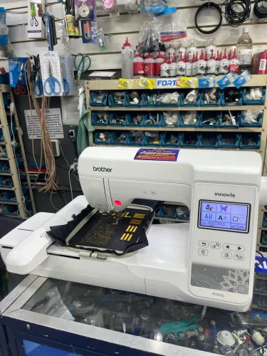 BORDADEIRA BROTHER PE810L SEMI NOVA - REVISADA