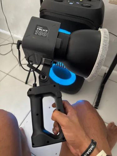 Yongnuo ynlux 100