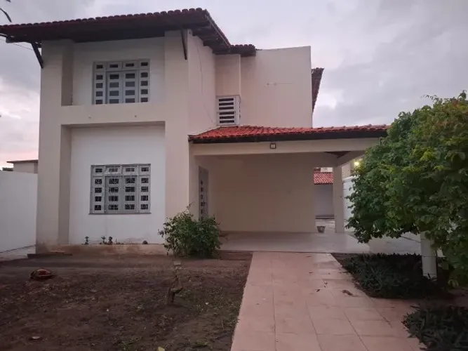 Casa para alugar na Atalaia