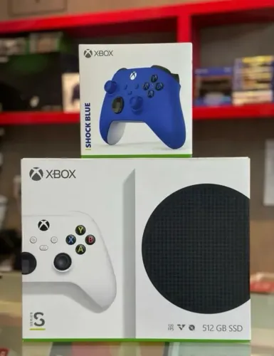 Xbox Series S 512GB - 2 controles