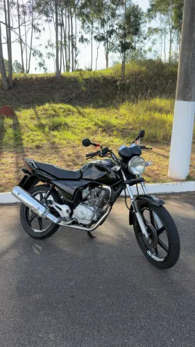 Titan 150 Sport