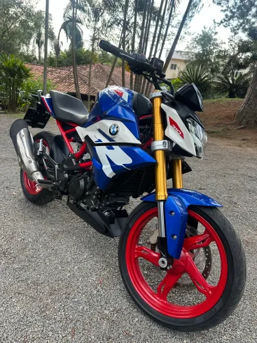 BMW G310R ano 2025
