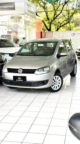 Volkswagen Fox 1.0 MI Total Flex 8V 5P 2012