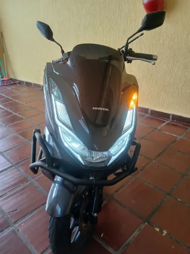 Apenas venda pcx 160 único dono